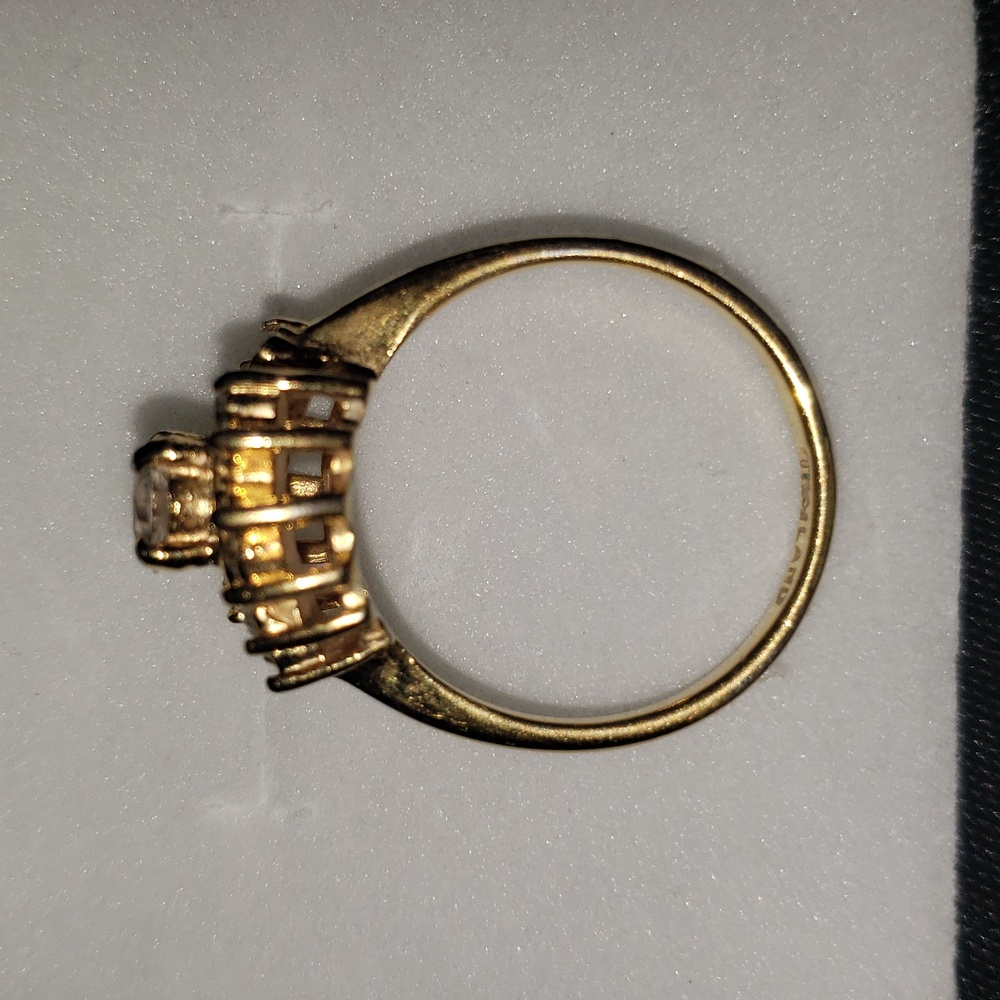 Cluster Ring - Picture 2 of 5